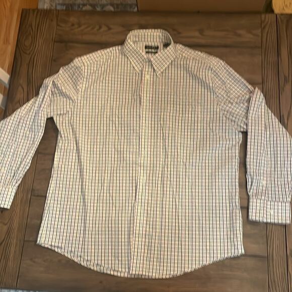 Ralph Lauren Men's XL Plaid Buttoned Down Shirt - Picture 3 of 4